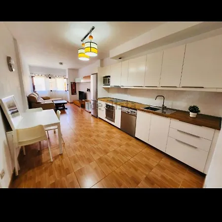 V.v. Familiar Apartament *